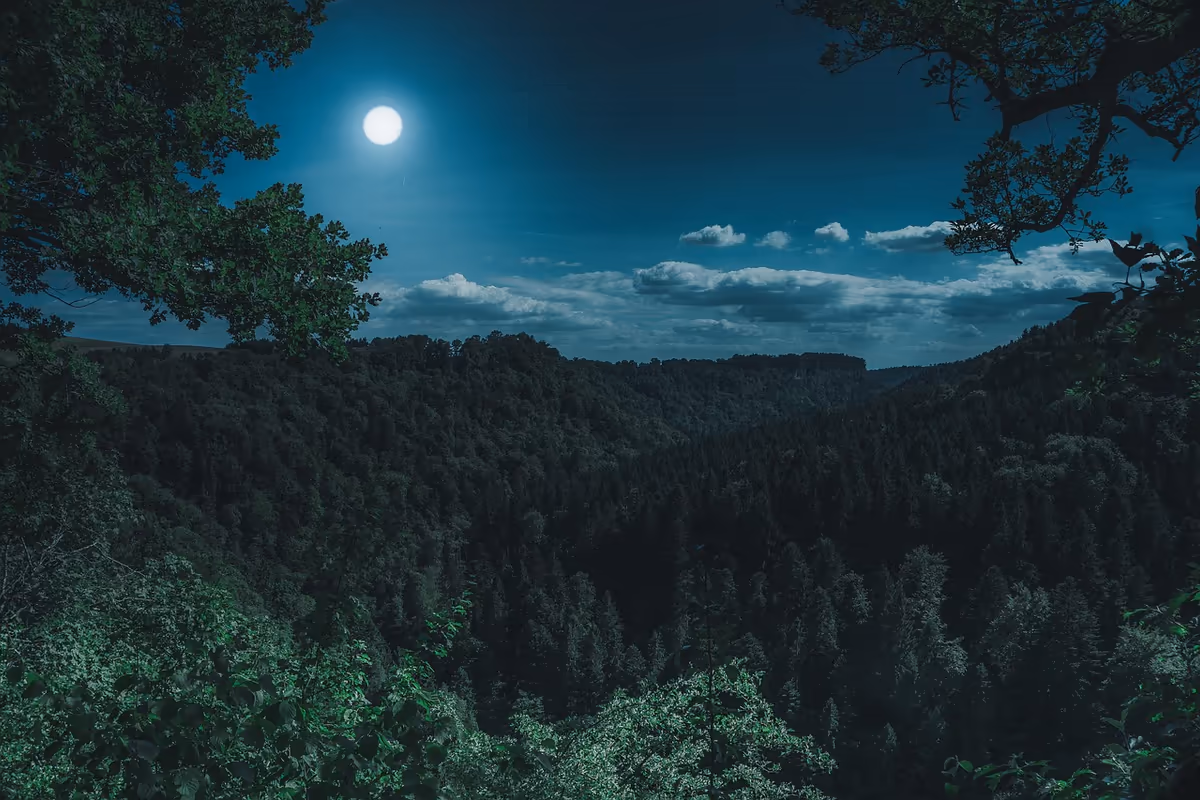 Sonhar com rio: significado à luz da fé